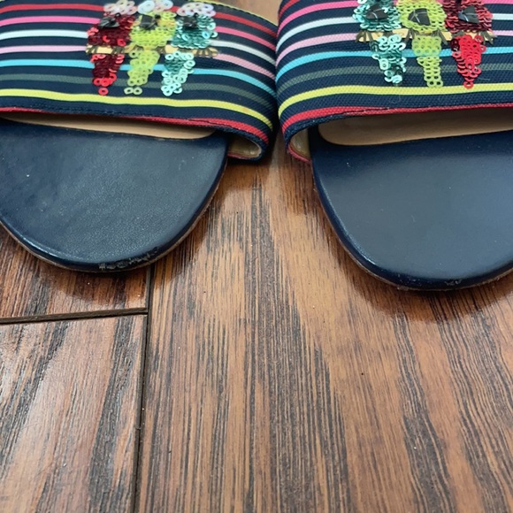 Talbots Slides - Picture 3 of 5